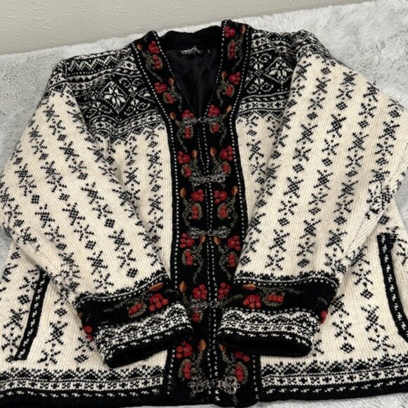 Vintage Icelandic Designs Wool Sweater Jacket • Hook & Eye • Size M - Picture 14 of 14